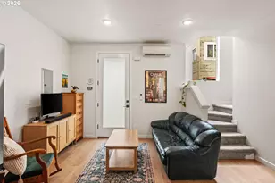 64 NE Stanton St, Portland, OR 97212 - Photo 8