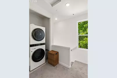 64 NE Stanton St, Portland, OR 97212 - Photo 14