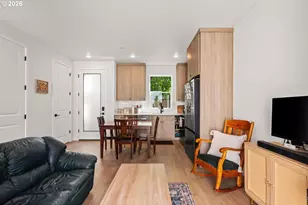 64 NE Stanton St, Portland, OR 97212 - Photo 4