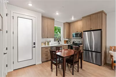 64 NE Stanton St, Portland, OR 97212 - Photo 10