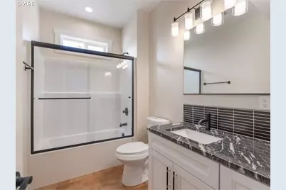 550 SE 8th Ave, Hillsboro, OR 97123 - Photo 12