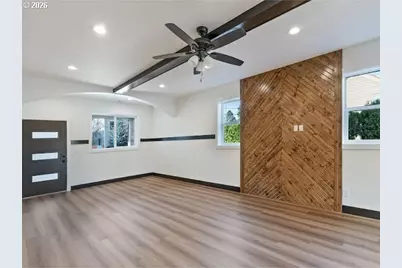 550 SE 8th Ave, Hillsboro, OR 97123 - Photo 4