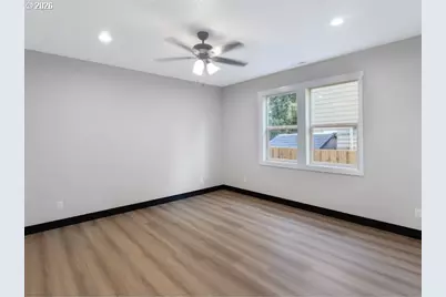 550 SE 8th Ave, Hillsboro, OR 97123 - Photo 6