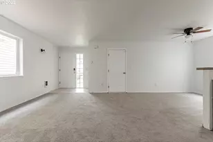 13907 NE 63rd St, Vancouver, WA 98682 - Photo 4