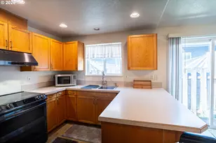 3370 Marion St SE, Albany, OR 97322 - Photo 12