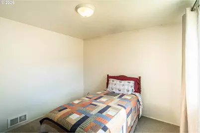 3370 Marion St SE, Albany, OR 97322 - Photo 24