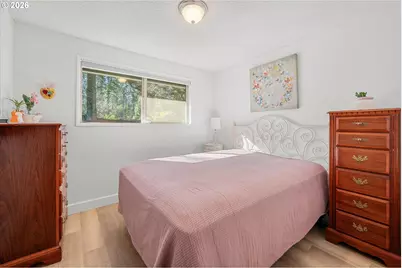 5226 SW Taylors Ferry Rd, Portland, OR 97219 - Photo 20