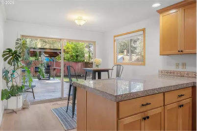 5226 SW Taylors Ferry Rd, Portland, OR 97219 - Photo 14