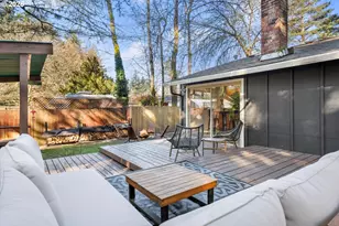 5226 SW Taylors Ferry Rd, Portland, OR 97219 - Photo 28