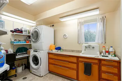 4300 Briar Knob Loop NE, Scotts Mills, OR 97375 - Photo 22