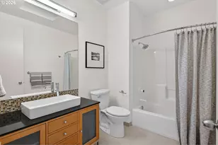 7616 NW Thompson Rd, Portland, OR 97229 - Photo 24