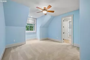 1261 SW Underhill Rd, Portland, OR 97219 - Photo 32