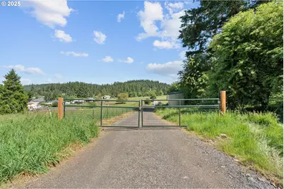 16488 S Bradley Rd, Oregon City, OR 97045 - Photo 6