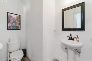 8525 N 1st St, Ridgefield, WA 98642 - Photo 10