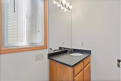 2335 NW Inlet Ave #7, Lincoln City, OR 97367 - Photo 18