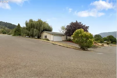 129 Luke Ct, Myrtle Creek, OR 97457 - Photo 42