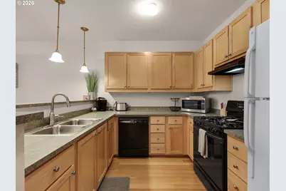 1108 S Holladay Dr #16, Seaside, OR 97138 - Photo 8