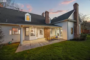 19865 Bellevue Way, West Linn, OR 97068 - Photo 36