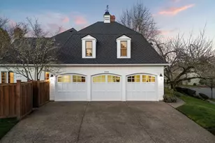 19865 Bellevue Way, West Linn, OR 97068 - Photo 38