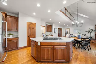 19865 Bellevue Way, West Linn, OR 97068 - Photo 16