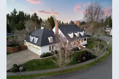 19865 Bellevue Way, West Linn, OR 97068 - Photo 2