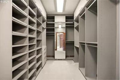 19865 Bellevue Way, West Linn, OR 97068 - Photo 24