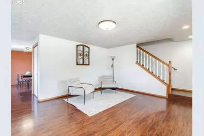 1700 SW Alexandria St, McMinnville, OR 97128 - Photo 6