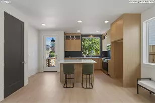 6174 NE Stanton St, Portland, OR 97213 - Photo 2