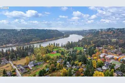 1808 Hall Ct, West Linn, OR 97068 - Photo 48
