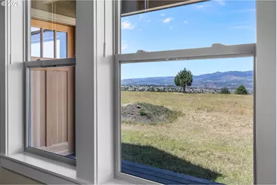 26216 W Bench Rd, John Day, OR 97845 - Photo 18