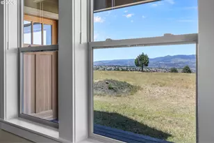 26216 W Bench Rd, John Day, OR 97845 - Photo 18