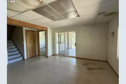 338 Topaz Ln, Roseburg, OR 97471 - Photo 16