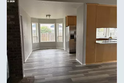 266 SE 10th Ave, Canby, OR 97013 - Photo 14