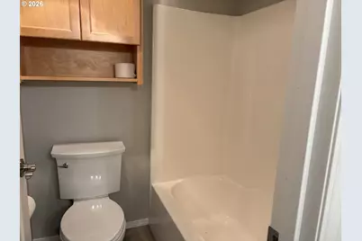 266 SE 10th Ave, Canby, OR 97013 - Photo 24