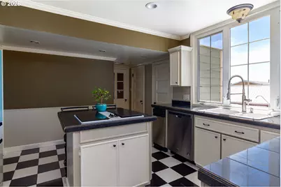 80554 N Hill Dr, Hermiston, OR 97838 - Photo 10