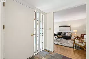 3407 SE Steele St, Portland, OR 97202 - Photo 2