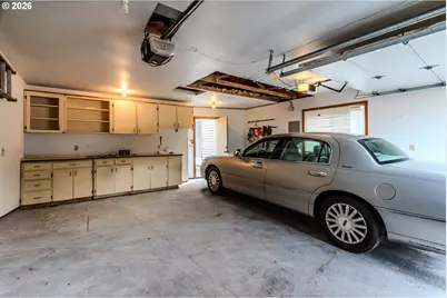 16005 SE Taggart St, Portland, OR 97236 - Photo 44