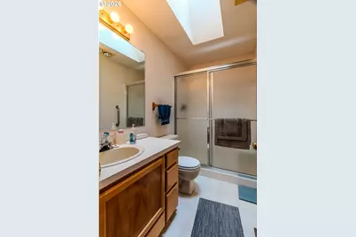 16005 SE Taggart St, Portland, OR 97236 - Photo 22