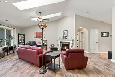 2105 N M Ct, Washougal, WA 98671 - Photo 12