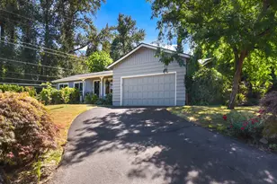 1720 Kilkenny Dr, Lake Oswego, OR 97034 - Photo 2