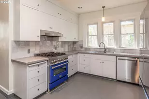 1230 SE 32nd Pl, Portland, OR 97214 - Photo 6