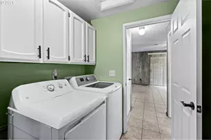7245 SW Leslie St, Portland, OR 97223 - Photo 34