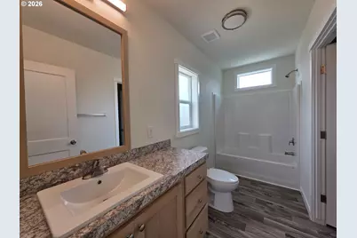8204 SE Poppy St, Milwaukie, OR 97267 - Photo 12
