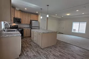 8204 SE Poppy St, Milwaukie, OR 97267 - Photo 10