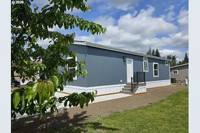 8204 SE Poppy St, Milwaukie, OR 97267 - Photo 2