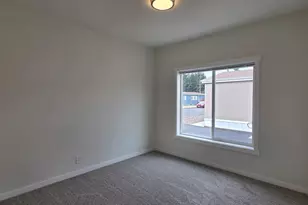 8204 SE Poppy St, Milwaukie, OR 97267 - Photo 22