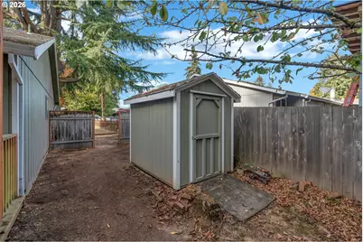 2848 SE Lonny Ct, Hillsboro, OR 97123 - Photo 30