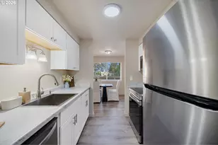 1109 Acacia Ave, Garibaldi, OR 97118 - Photo 12