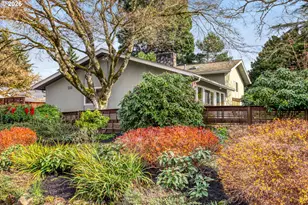 215 Phoenix Way, Vancouver, WA 98661 - Photo 2