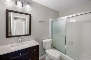 11713 SE Flavel St, Portland, OR 97266 - Photo 30